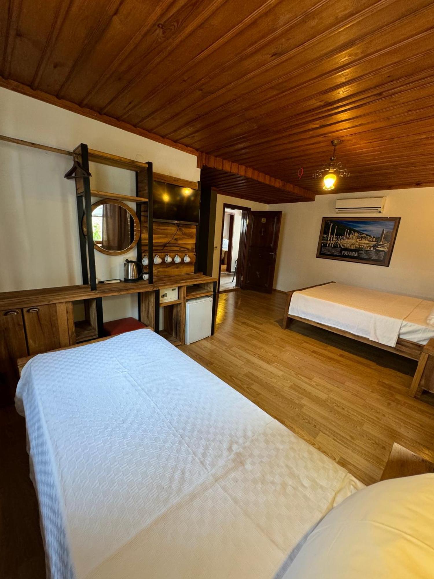 Casa Franco Old Town Hotel Antalya Bagian luar foto