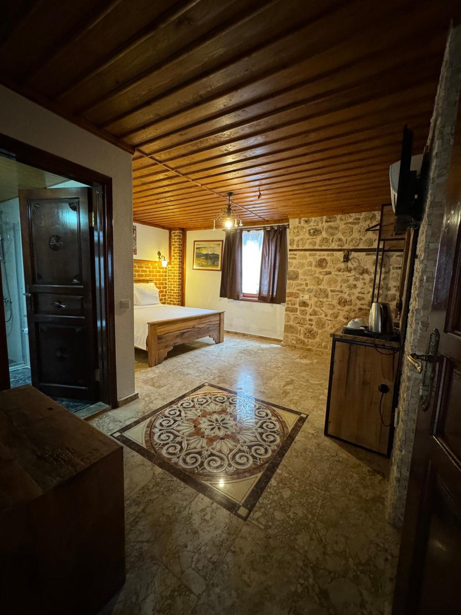 Casa Franco Old Town Hotel Antalya Bagian luar foto