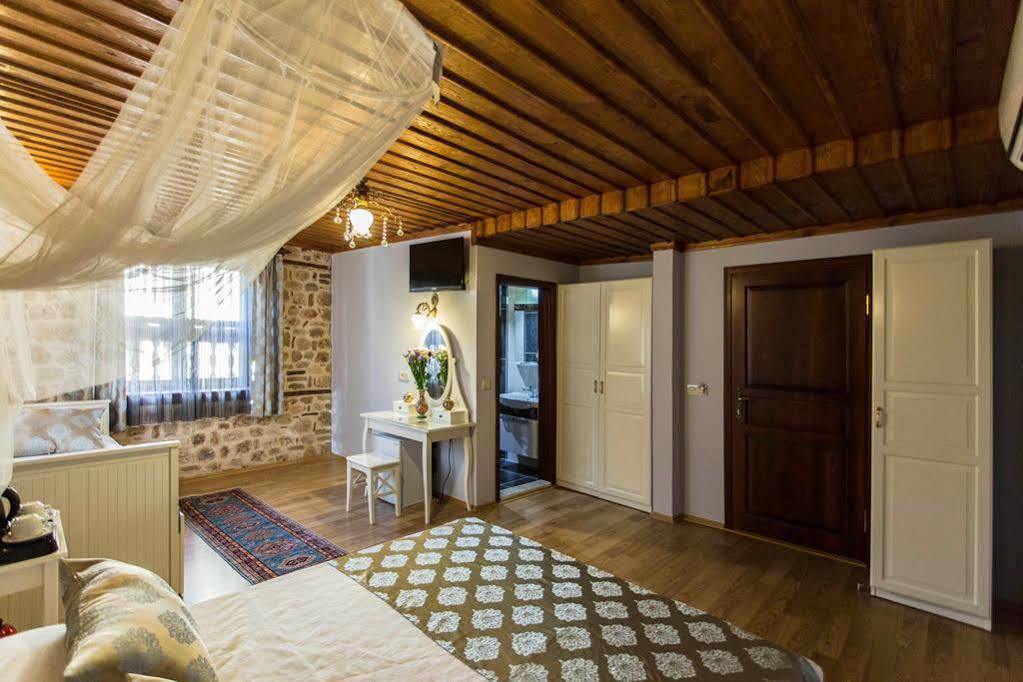 Casa Franco Old Town Hotel Antalya Bagian luar foto